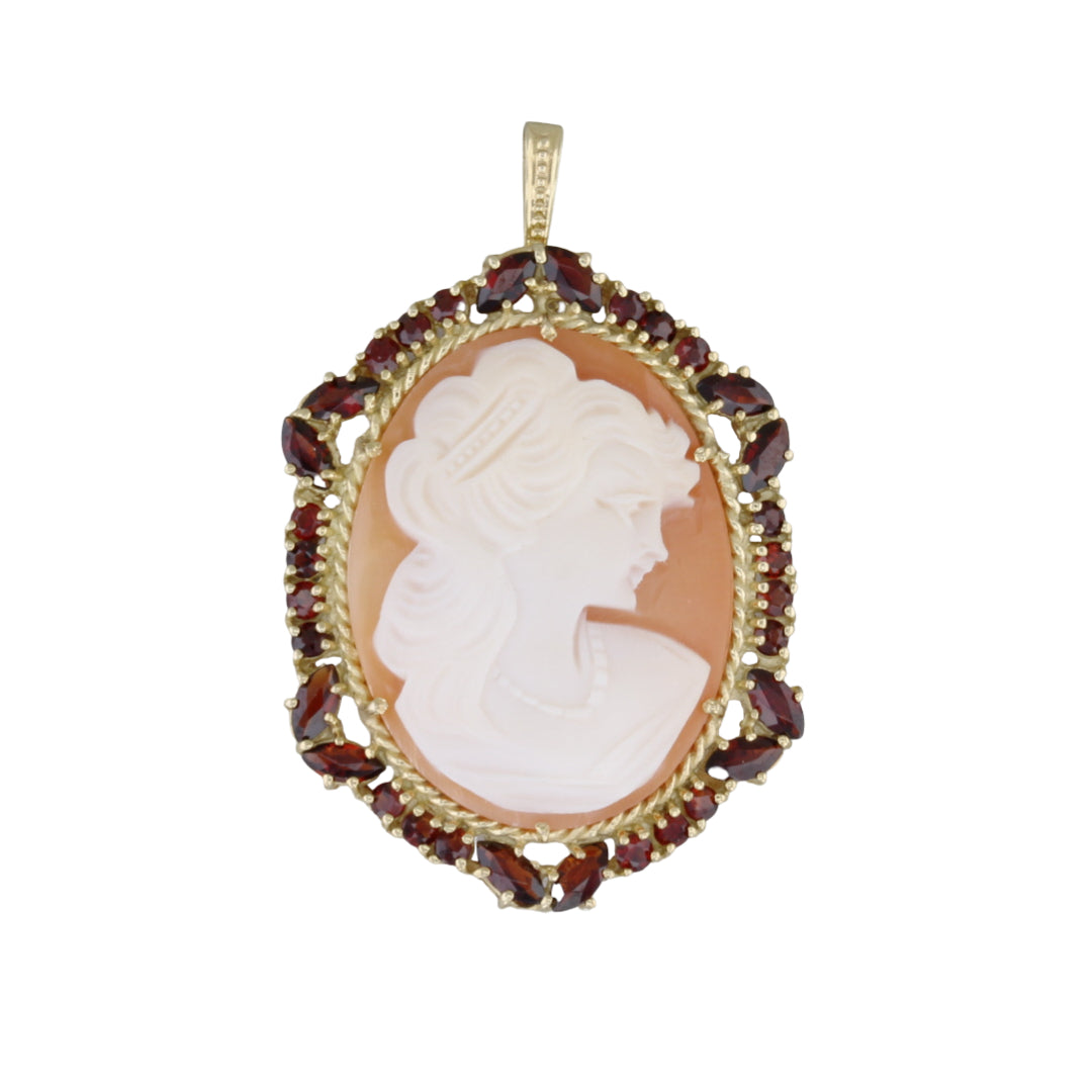 Brosche Muschelkamee