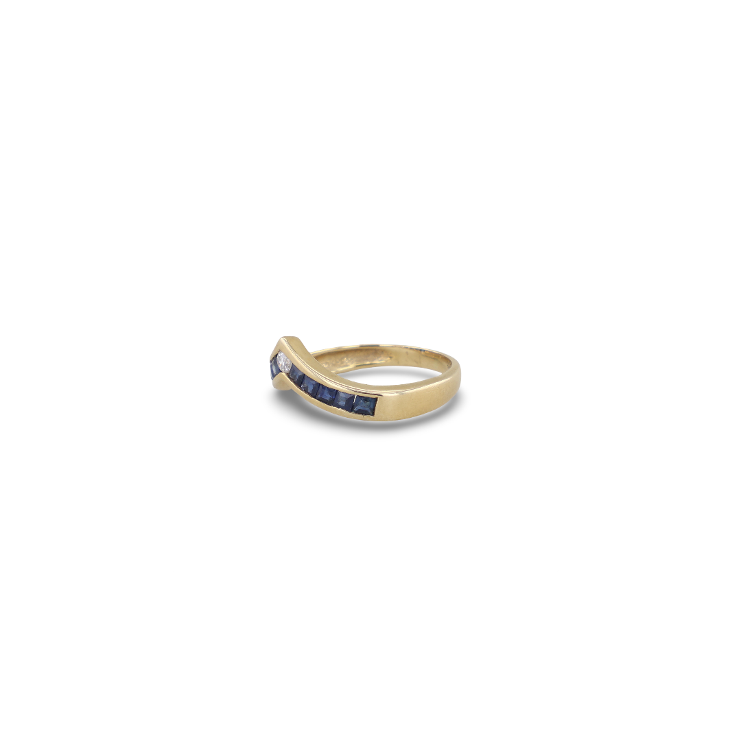 Gelbgold Ring mit Brillant und Saphiren